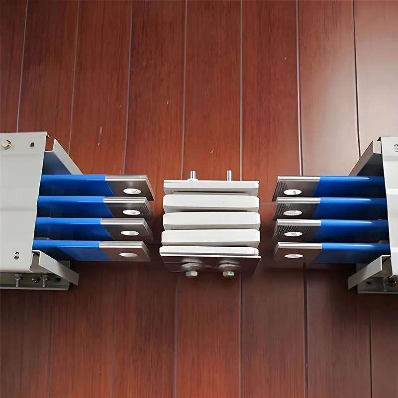 2000A एअर इन्सुलेटेड बसवे